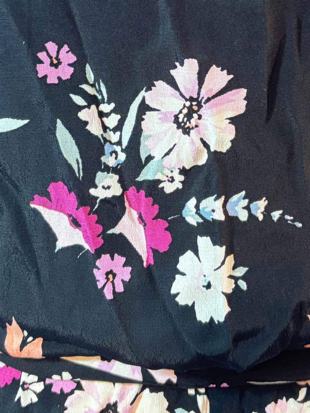 LOFT Black Floral V-Neck Tie-Waist Romper - Picture 5 of 9